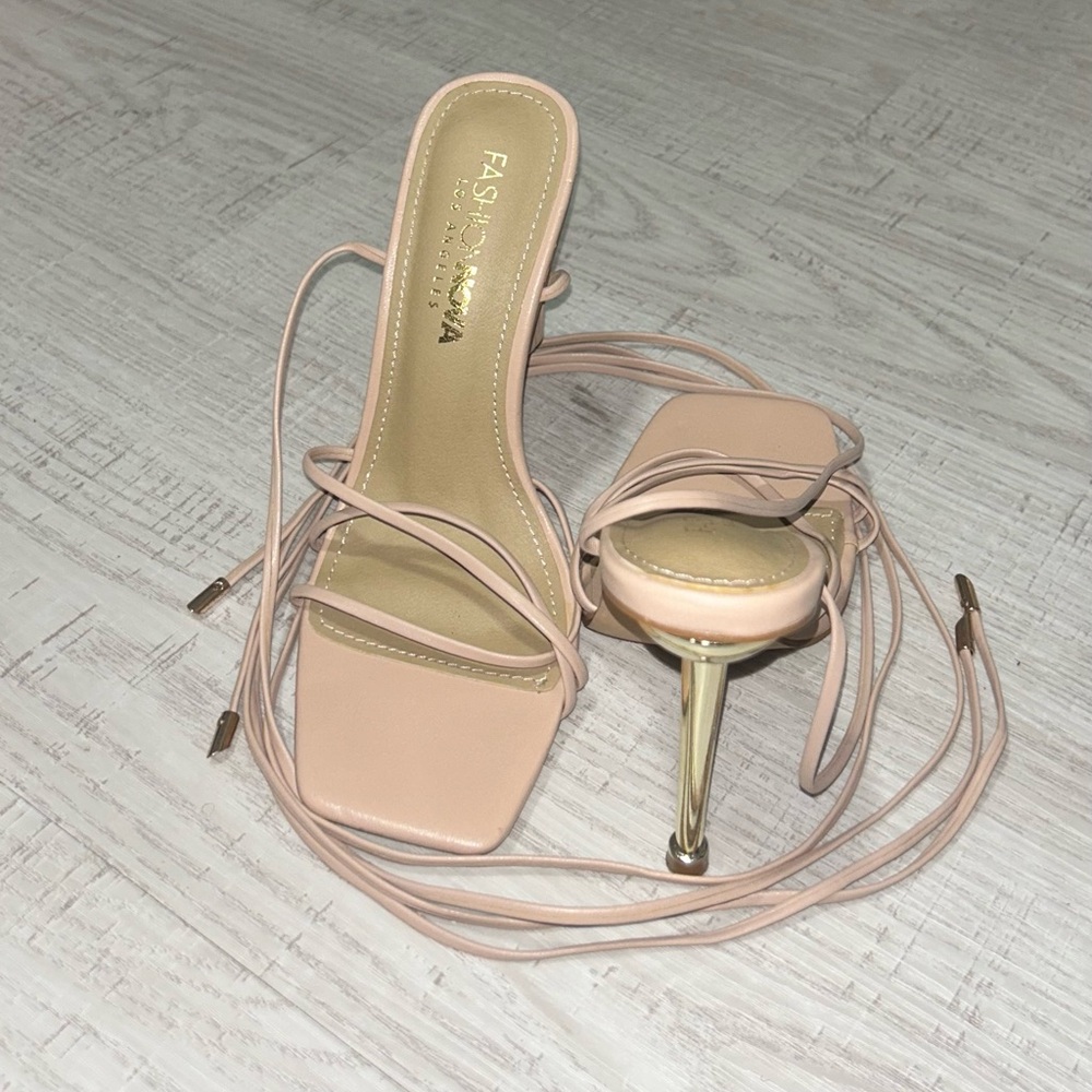 Nude / Gold Lace Up Heel